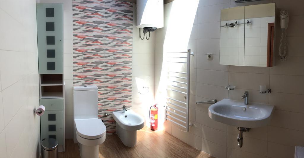 Flora Apartman
